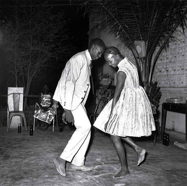 Christmas eve in Mali. 1963 - photo by malick sidibè